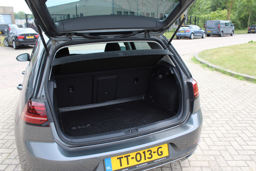 Volkswagen Golf 1.0 TSI Comfortline AUTOMAAT nap ,NETTE 5 DRS APPLE CAR PLAY ANDROID