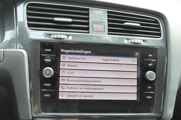 Volkswagen Golf 1.0 TSI Comfortline AUTOMAAT nap ,NETTE 5 DRS APPLE CAR PLAY ANDROID