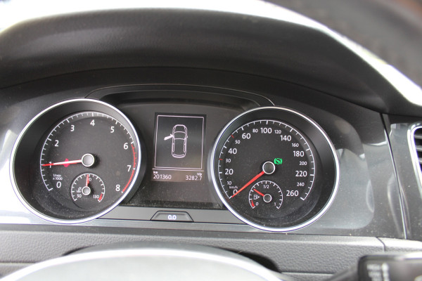 Volkswagen Golf 1.0 TSI Comfortline AUTOMAAT nap ,NETTE 5 DRS APPLE CAR PLAY ANDROID