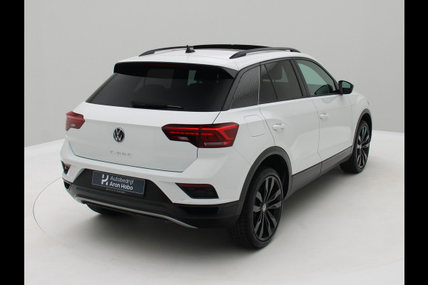 Volkswagen T-Roc 1.5 TSI Sport Pano, Trekhaak, Camera, Stoelverwarming