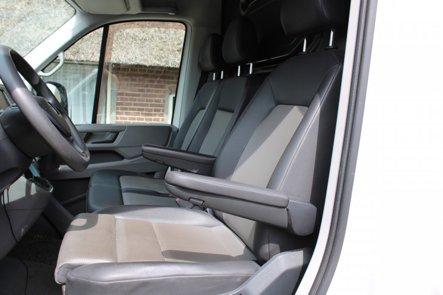 Volkswagen Crafter 35 2.0 TDI L3H3 Highline LED XENON CAMERA AUTOM LEER 147000KM!!!