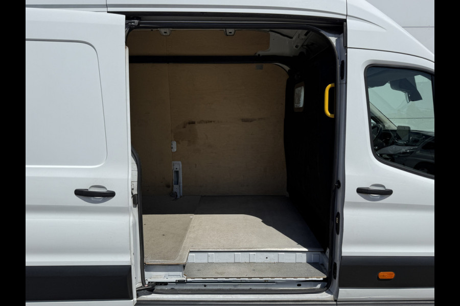 Ford Transit 2.0 TDCI 130PK L4H3 Airco Cruise Control Lane Assist Camera Navigatie Carplay Parkeersensoren v+a