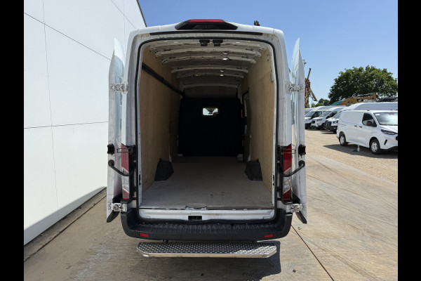 Ford Transit 2.0 TDCI 130PK L4H3 Airco Cruise Control Lane Assist Camera Navigatie Carplay Parkeersensoren v+a