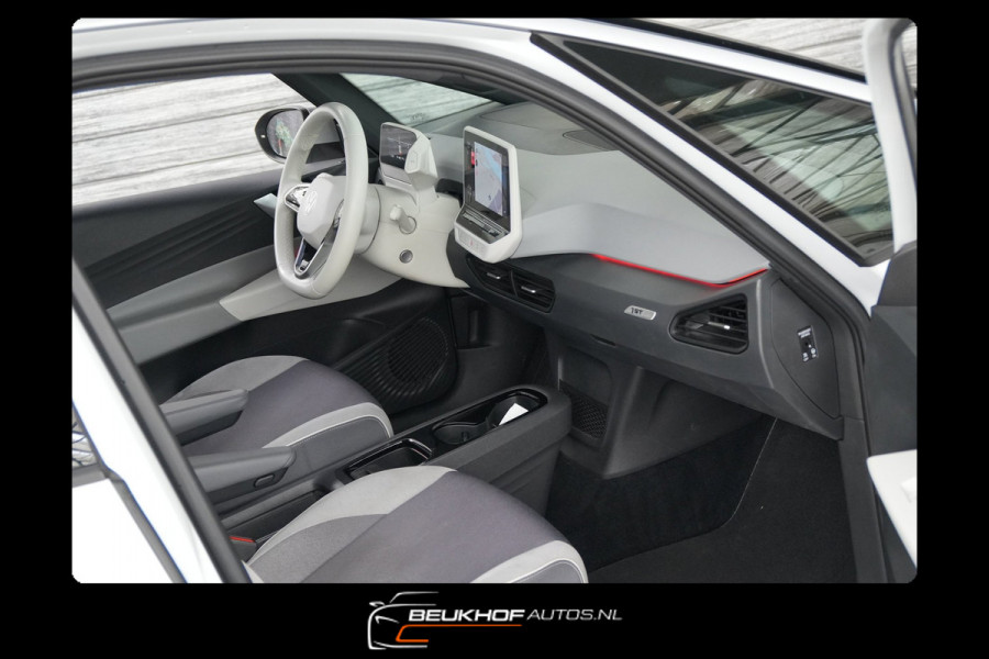 Volkswagen ID.3 First Plus 58 kWh Cam Adapt Cruise Soh 93.7%