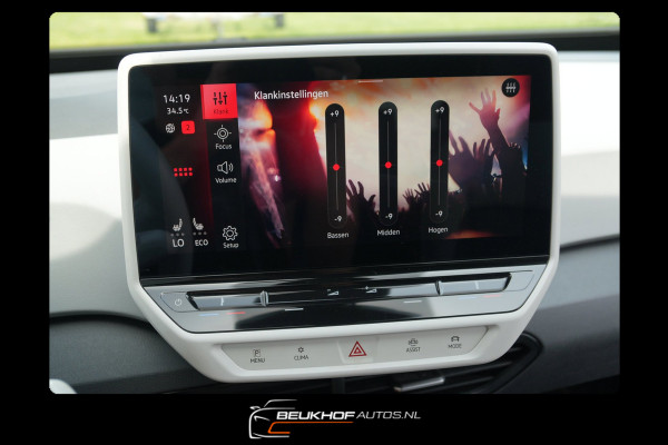 Volkswagen ID.3 First Plus 58 kWh Cam Adapt Cruise Soh 93.7%