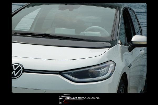 Volkswagen ID.3 First Plus 58 kWh Cam Adapt Cruise Soh 93.7%
