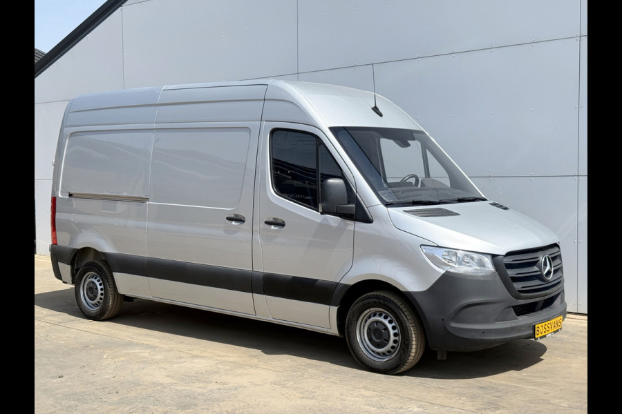 Mercedes-Benz Sprinter 215 1.9 CDI Automaat L2H2 Climate Control Camera Carplay Parkeersensoren v+a