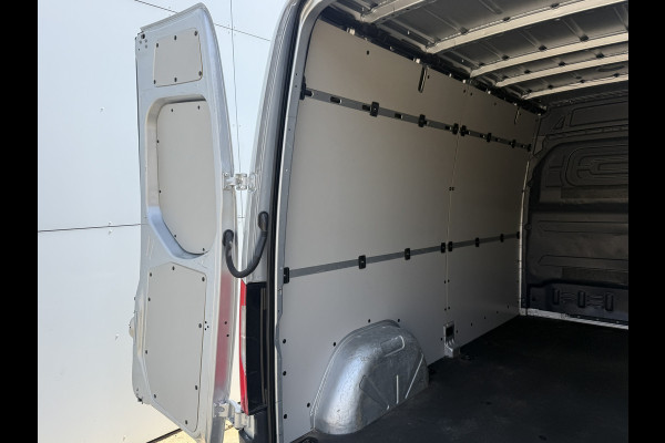 Mercedes-Benz Sprinter 215 1.9 CDI Automaat L2H2 Climate Control Camera Carplay Parkeersensoren v+a