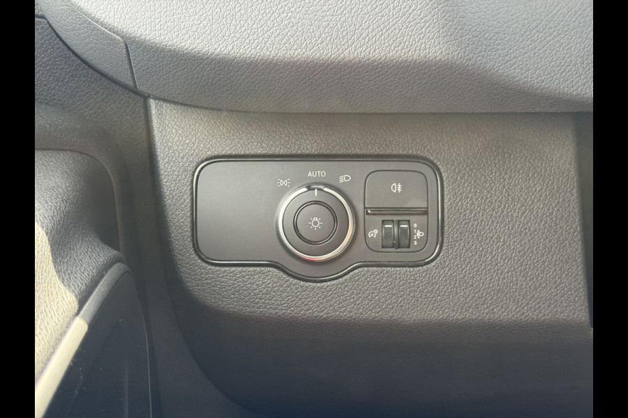 Mercedes-Benz Sprinter 215 1.9 CDI Automaat L2H2 Climate Control Camera Carplay Parkeersensoren v+a