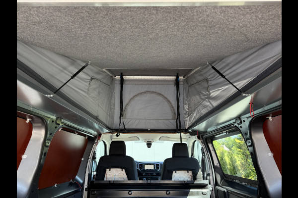 Peugeot Expert 2.0 BlueHDI 145 PK / FIXXTER HEFDAK / THULE LUIFEL / ZONNEPANELEN / DRAAISTOELEN / GRIJS KENTEKEN / CAMERA