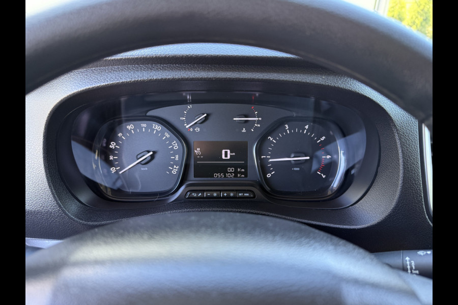 Peugeot Expert 2.0 BlueHDI 145 PK / FIXXTER HEFDAK / THULE LUIFEL / ZONNEPANELEN / DRAAISTOELEN / GRIJS KENTEKEN / CAMERA