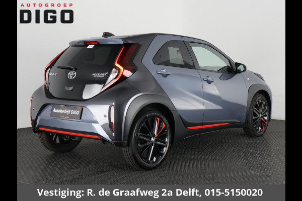 Toyota Aygo X 1.0 VVT-i S-CVT Undercover Jun Takahashi | JBL-Audio | Stoelverwarming | Parkeersensoren voor & achter |