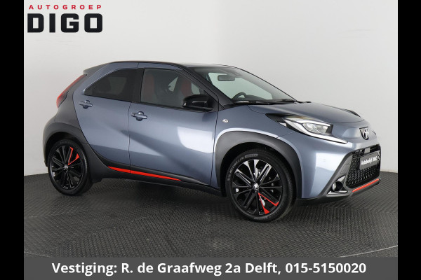 Toyota Aygo X 1.0 VVT-i S-CVT Undercover Jun Takahashi | JBL-Audio | Stoelverwarming | Parkeersensoren voor & achter |