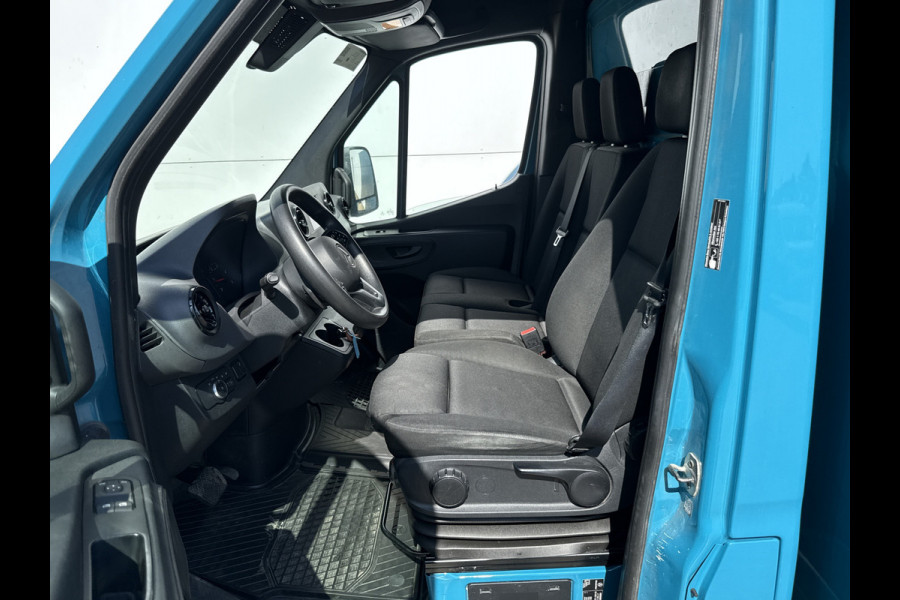 Mercedes-Benz Sprinter 315 1.9 CDI Automaat Laadklep Zijdeur Climate Control Cruise Control Camera Koffer Bakwagen Meubelbak