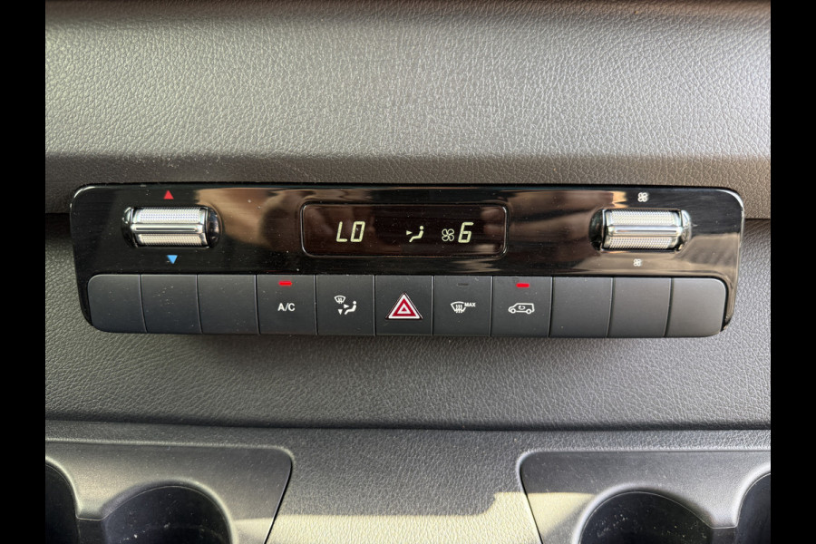 Mercedes-Benz Sprinter 315 1.9 CDI Automaat Laadklep Zijdeur Climate Control Cruise Control Camera Koffer Bakwagen Meubelbak