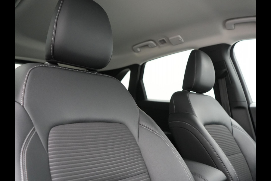 Ford Kuga 2.5 Titanium X PHEV 225pk Dealer O.H. | Trekhaak Af Fabriek | Adaptive Cruise | Bang & Olufsen | 360 Camera | Sportstoelen & Stuur Verwarmd | Keyless | Blis | Navigatie | DAB | Plug In Hybrid |