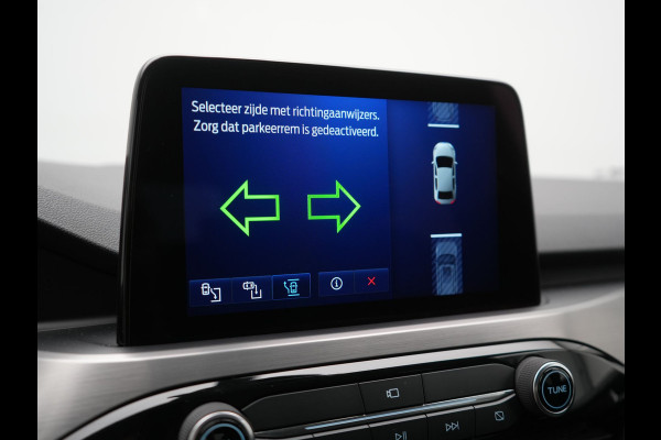 Ford Kuga 2.5 Titanium X PHEV 225pk Dealer O.H. | Trekhaak Af Fabriek | Adaptive Cruise | Bang & Olufsen | 360 Camera | Sportstoelen & Stuur Verwarmd | Keyless | Blis | Navigatie | DAB | Plug In Hybrid |