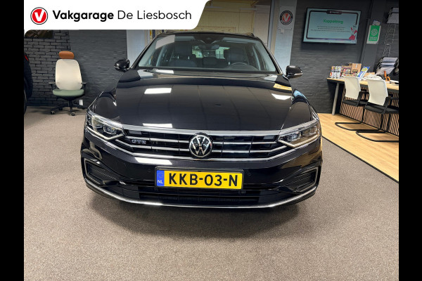 Volkswagen Passat Variant 1.4 TSI PHEV GTE Business / Leder / Panorama-dak / head-up / 360camera