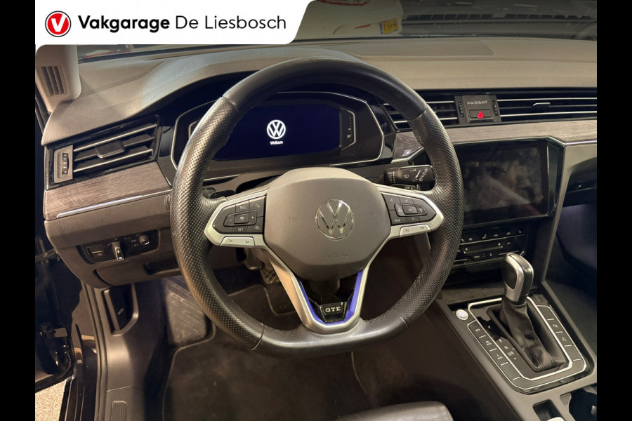 Volkswagen Passat Variant 1.4 TSI PHEV GTE Business / Leder / Panorama-dak / head-up / 360camera