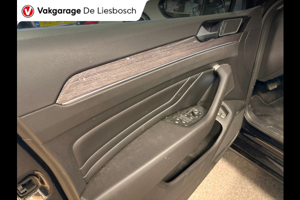 Volkswagen Passat Variant 1.4 TSI PHEV GTE Business / Leder / Panorama-dak / head-up / 360camera