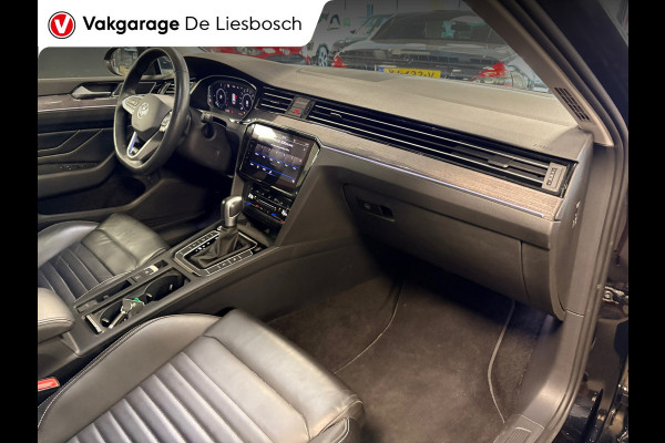 Volkswagen Passat Variant 1.4 TSI PHEV GTE Business / Leder / Panorama-dak / head-up / 360camera