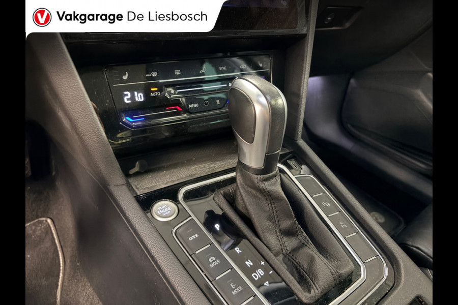 Volkswagen Passat Variant 1.4 TSI PHEV GTE Business / Leder / Panorama-dak / head-up / 360camera