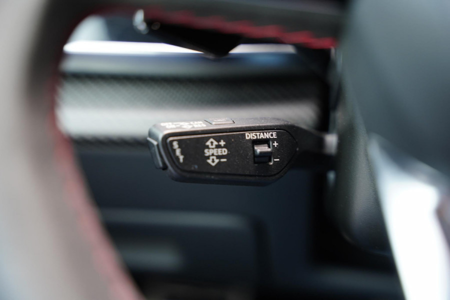 Audi RSQ8 4.0 TFSI Quattro / Sport Uitlaat / Panoramadak / B&O