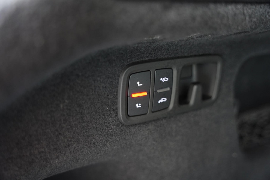 Audi RSQ8 4.0 TFSI Quattro / Sport Uitlaat / Panoramadak / B&O