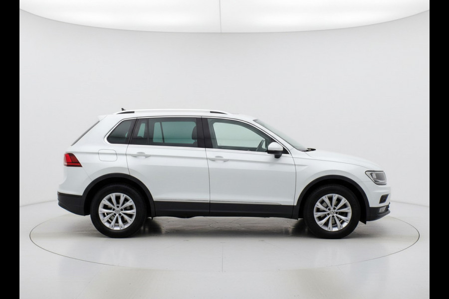 Volkswagen Tiguan 1.5 TSI ACT Comfortline Business|Pano|ACC