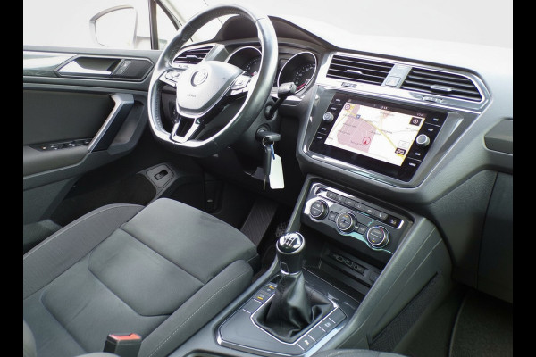 Volkswagen Tiguan 1.5 TSI ACT Comfortline Business|Pano|ACC