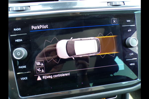 Volkswagen Tiguan 1.5 TSI ACT Comfortline Business|Pano|ACC