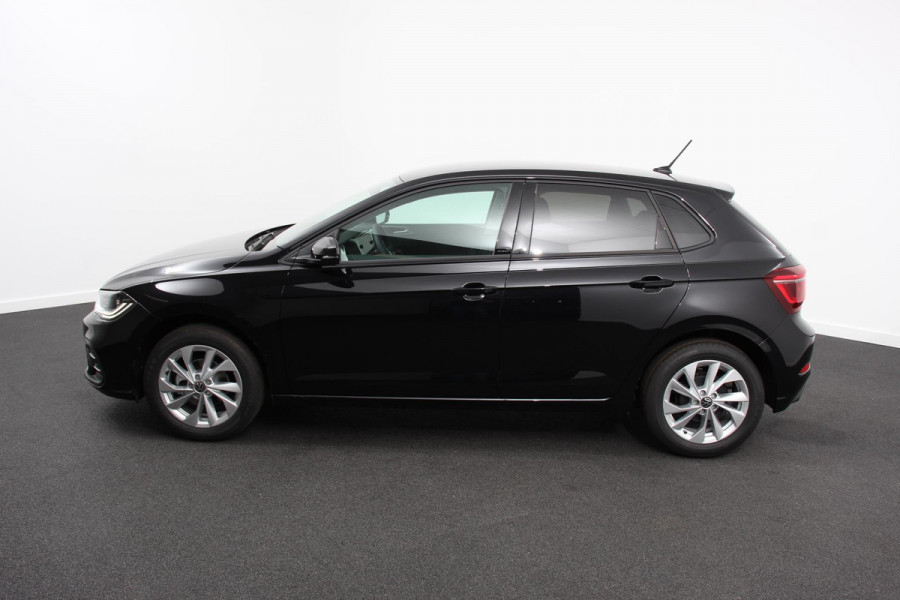 Volkswagen Polo 1.0 TSI DSG Style Navigatie Apple Carplay/Android Auto Camera Climate Control Led Lichtmetalen Velgen Extra getint glas