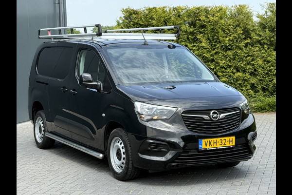 Opel Combo 1.5D 102 PK / L2H1 / TREKHAAK / CRUISE / AIRCO / IMPERIAAL / NAVI / CARPLAY / DAB