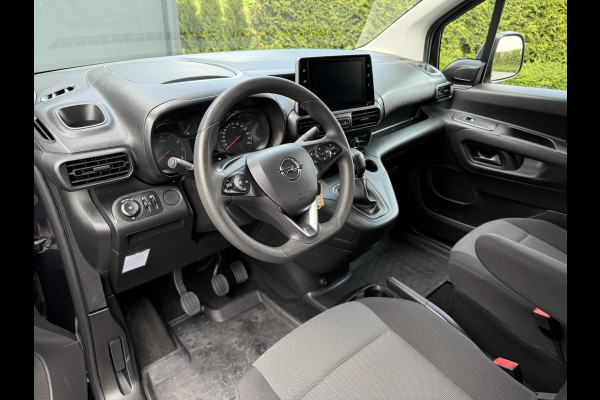 Opel Combo 1.5D 102 PK / L2H1 / TREKHAAK / CRUISE / AIRCO / IMPERIAAL / NAVI / CARPLAY / DAB