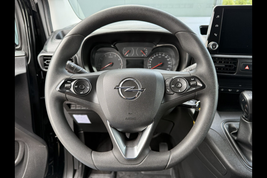 Opel Combo 1.5D 102 PK / L2H1 / TREKHAAK / CRUISE / AIRCO / IMPERIAAL / NAVI / CARPLAY / DAB