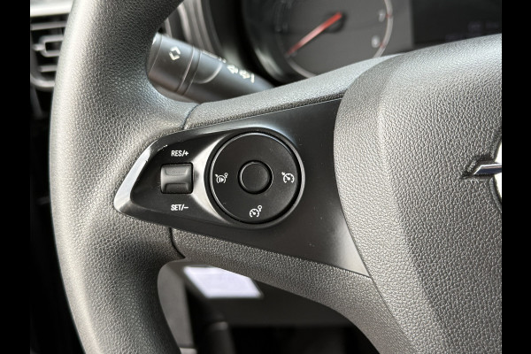 Opel Combo 1.5D 102 PK / L2H1 / TREKHAAK / CRUISE / AIRCO / IMPERIAAL / NAVI / CARPLAY / DAB