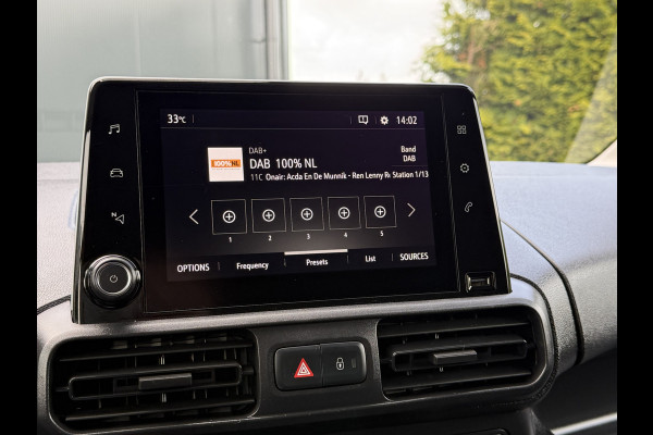 Opel Combo 1.5D 102 PK / L2H1 / TREKHAAK / CRUISE / AIRCO / IMPERIAAL / NAVI / CARPLAY / DAB