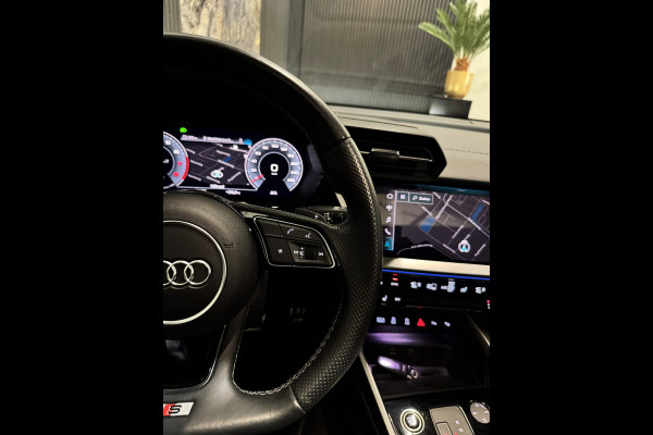 Audi A3 Limousine 35 TFSI 3x S-line Edition One|PANO|SFEER|LEDER|B&O|BOMVOL