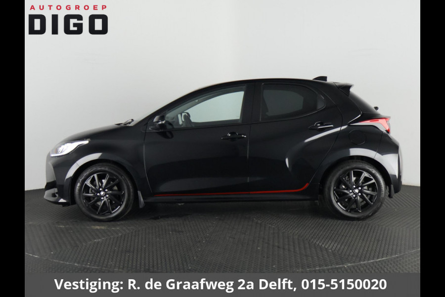 Toyota Yaris 1.5 Hybrid Black Edition | Apple Carplay & AndroidAUTO | Stoelverwarming | Camera | Privacy Glass |
