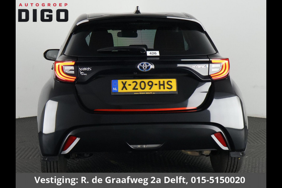 Toyota Yaris 1.5 Hybrid Black Edition | Apple Carplay & AndroidAUTO | Stoelverwarming | Camera | Privacy Glass |
