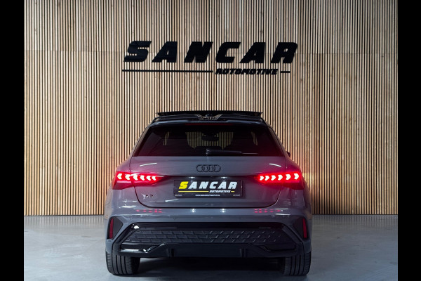 Audi A3 Sportback 45 TFSI e S edition Competition AUDI EXCLUSIVE|PANO|HUD|SONOS|AMBIENT|E-zetel|18 INCH
