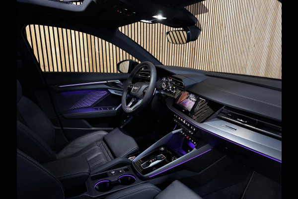 Audi A3 Sportback 45 TFSI e S edition Competition AUDI EXCLUSIVE|PANO|HUD|SONOS|AMBIENT|E-zetel|18 INCH