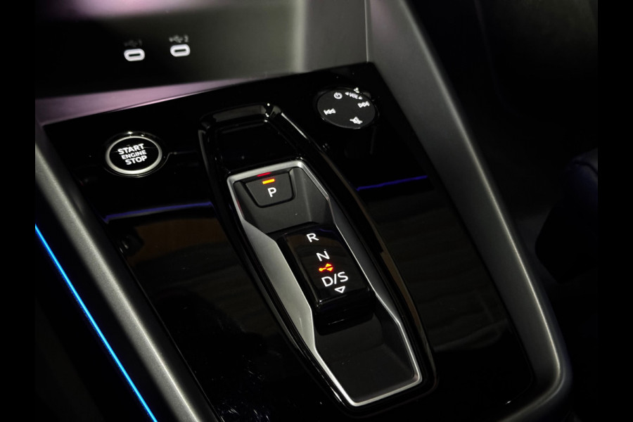 Audi A3 Sportback 45 TFSI e S edition Competition AUDI EXCLUSIVE|PANO|HUD|SONOS|AMBIENT|E-zetel|18 INCH