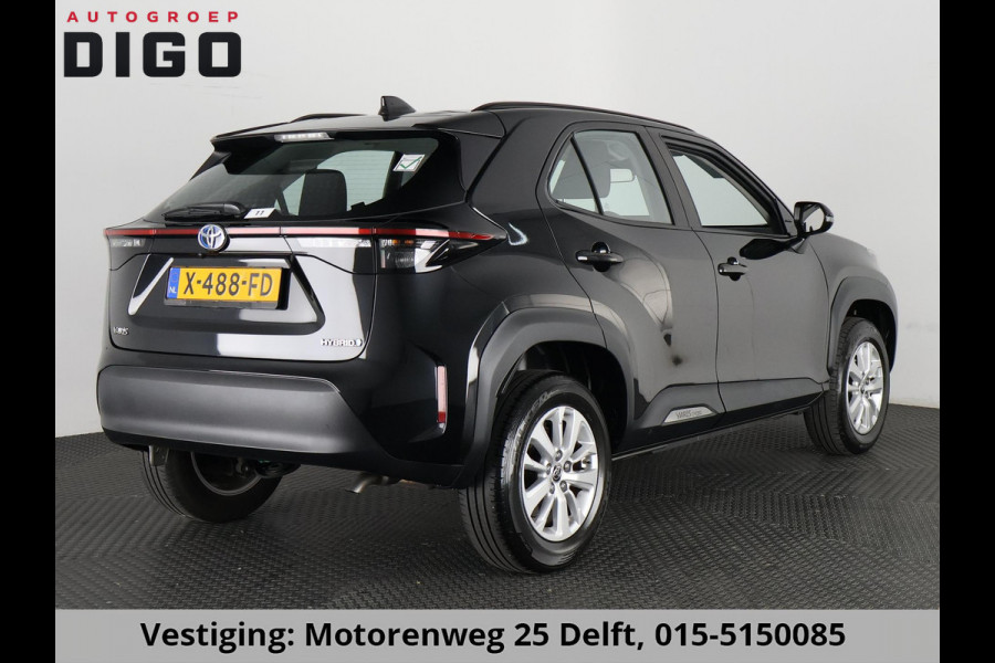 Toyota Yaris Cross 1.5 HYBRID BIJNA 2024. GARANTIE TOT 11-2033! CARPLAY NAVI. CAMERA .ADAPTIVE CRUISE.APPLE CARPLAY & ANDRIOD AUTO .