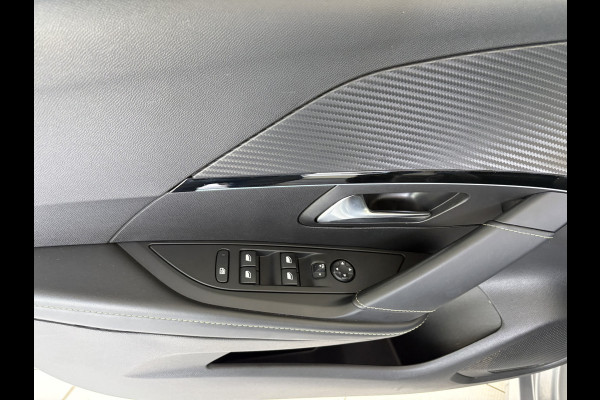 Peugeot e-208 EV GT Pack 50 kWh Achteruitrijcamera - Apple carplay - Airco - Parkeersensoren - Navigatie - Licht metalen velgen 17 inch - Bluetooth - Led verlichting - Dodehoek detectie - keyless start/ entry - Extra getint - Elektrische ramen - Radio - Stuur leder - Stuur multifunctioneel - Cruise control