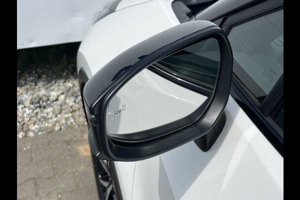 Toyota C-HR 2.0 Plug-in Hybrid 220 First Edition | Navi | Premium LED | Elek klep | Dodehoek