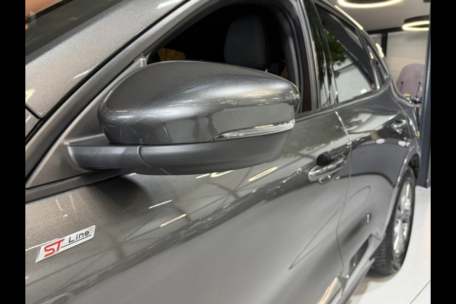 Ford Kuga 2.5 ST-Line HEV|1.600KG Trekgewicht|242pk|Mild-Hybride|Camera|Blindspot|Keyless|Navi|LED|Elek. Achterklep|Rijklaar