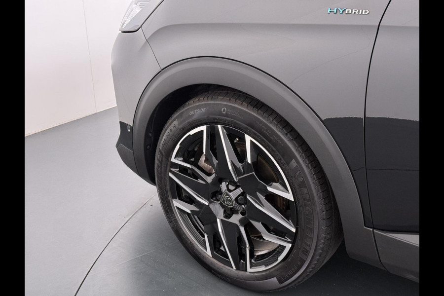 Peugeot 3008 1.6 HYbrid 225 GT PHEV | BLACK PACK | 19 INCH | ELEKTRISCHE KOFFERBAK | FOCAL AUDIO | ACHTERUITRIJCAMERA MET 180° VIEW | STOELVERWARMING | ALCANTARA | RIJKLAAR GELEVERD MET 12 MND BOVAG GARANTIE |
