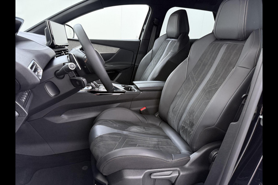 Peugeot 3008 1.6 HYbrid 225 GT PHEV | BLACK PACK | 19 INCH | ELEKTRISCHE KOFFERBAK | FOCAL AUDIO | ACHTERUITRIJCAMERA MET 180° VIEW | STOELVERWARMING | ALCANTARA | RIJKLAAR GELEVERD MET 12 MND BOVAG GARANTIE |