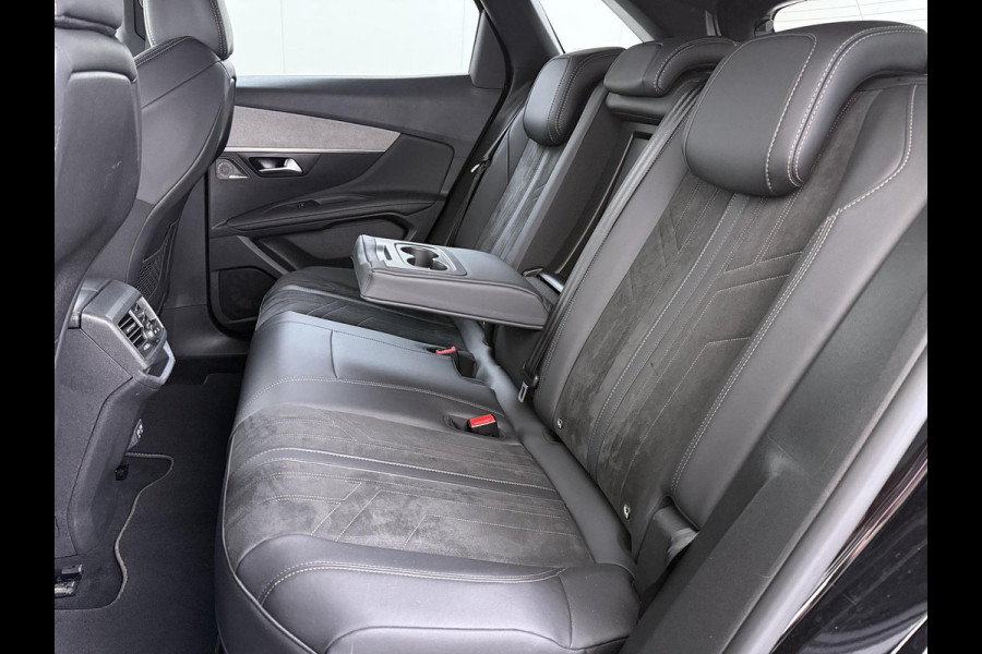 Peugeot 3008 1.6 HYbrid 225 GT PHEV | BLACK PACK | 19 INCH | ELEKTRISCHE KOFFERBAK | FOCAL AUDIO | ACHTERUITRIJCAMERA MET 180° VIEW | STOELVERWARMING | ALCANTARA | RIJKLAAR GELEVERD MET 12 MND BOVAG GARANTIE |